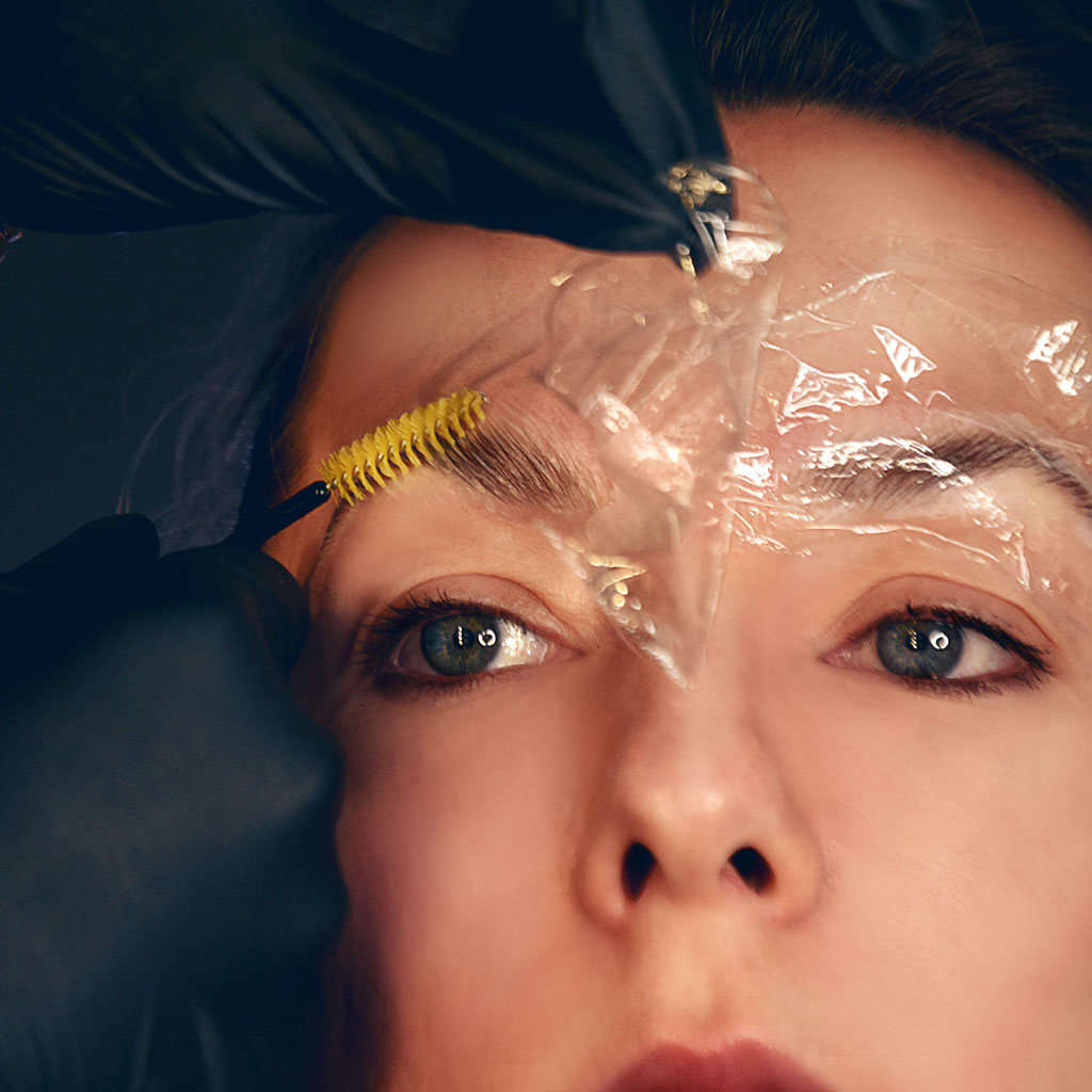 laminowanie brwi - OT CO