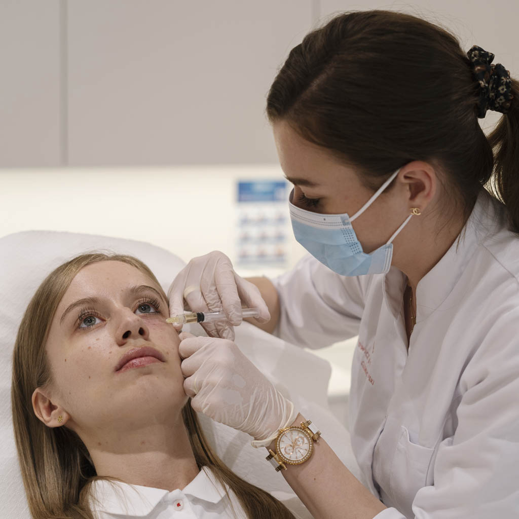 mezoterapia okolicy oka - OT CO